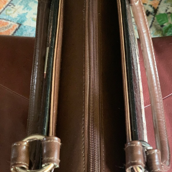 Miche Classic Brown Base With Leila Shell Cover - Picture 5 of 6